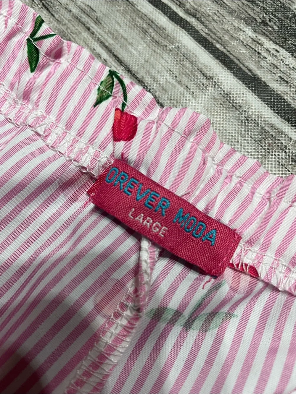 Ladies Large Forever Moda Pink Stiped Cherry Print House Shorts NEW W TAG! NWT